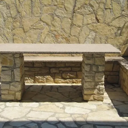 아파트 Del Golfo- Mit Garten Und Pool By Interhome *